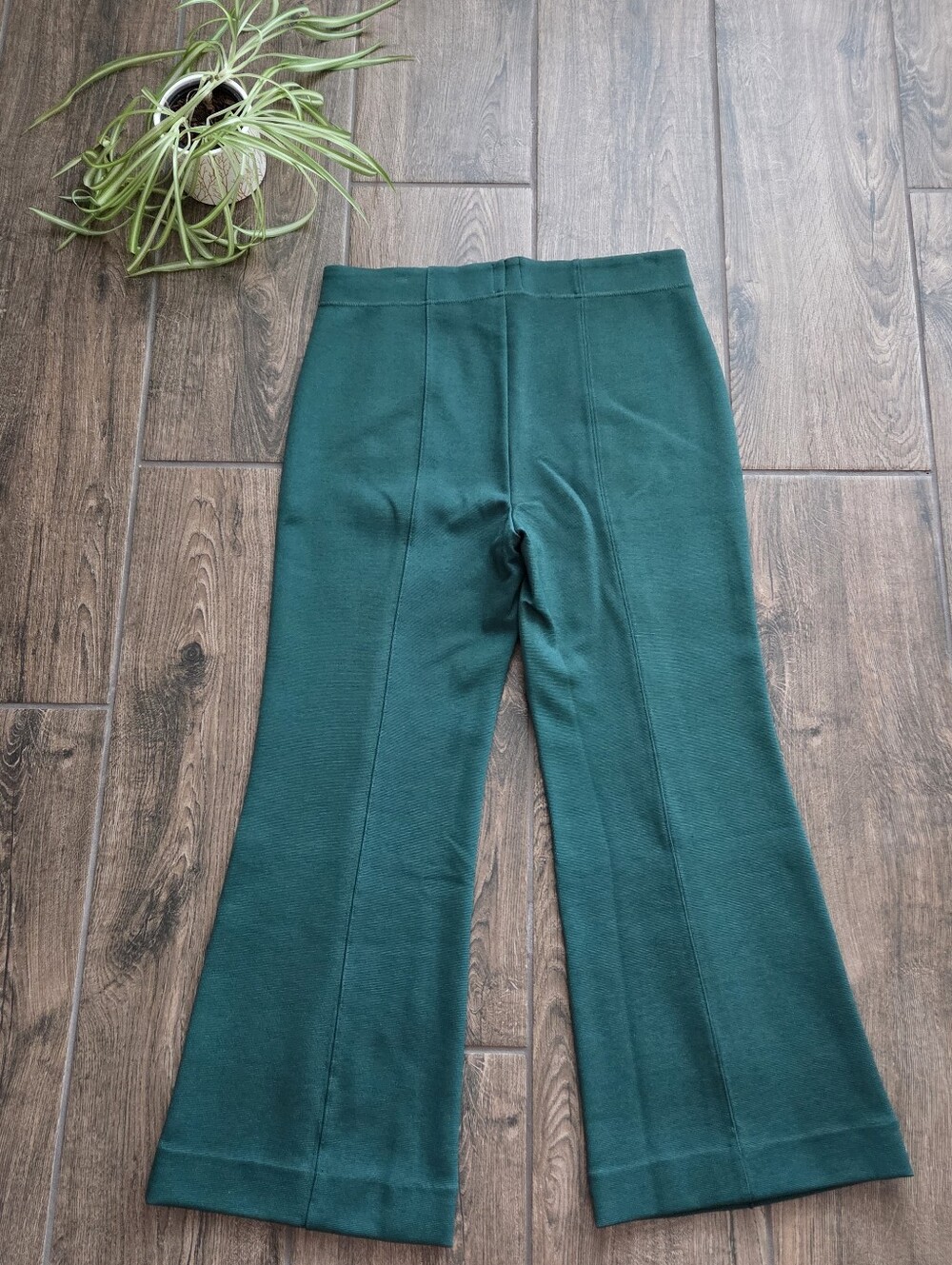 Anthropologie Maeve Margot Kick Flare Cropped Knit Stretch Pants in Pine Green - Picture 7 of 10